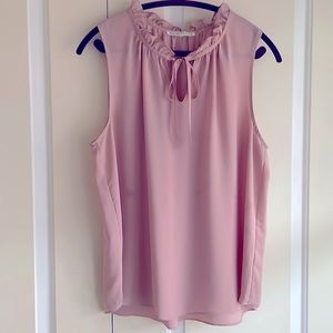 Rarely worn Violet and Claire Shell in Rose Pink, Size L